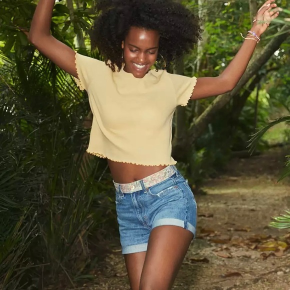 American Eagle size 8 Denim short NWT - Picture 4 of 4